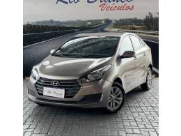 HYUNDAI - HB20S - 2017/2018 - Dourada - R$ 62.900,00