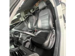 VOLKSWAGEN - JETTA - 2011/2012 - Branca - Sob Consulta