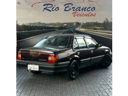 CHEVROLET - MONZA - 1992/1992 - Vinho - R$ 12.900,00