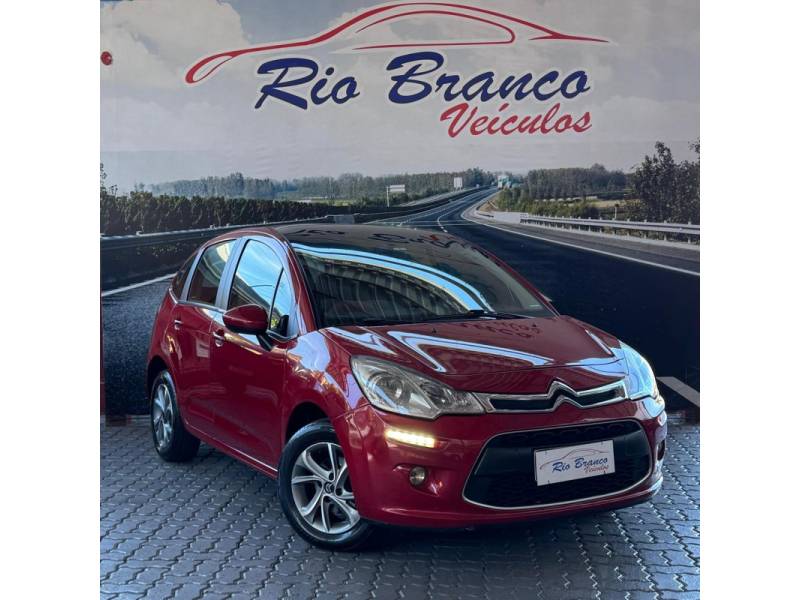 CITROËN - C3 - 2016/2017 - Vermelha - R$ 43.900,00