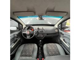 FIAT - UNO - 2011/2012 - Prata - R$ 29.900,00