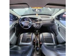 FORD - FOCUS - 2009/2009 - Preta - R$ 29.900,00