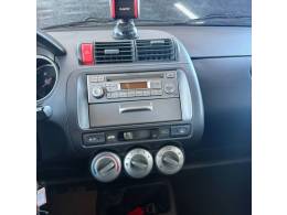 HONDA - FIT - 2006/2007 - Cinza - R$ 32.900,00