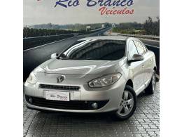 RENAULT - FLUENCE - 2011/2012 - Prata - R$ 38.900,00