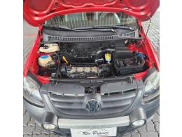 VOLKSWAGEN - CROSSFOX - 2008/2009 - Vermelha - R$ 36.900,00