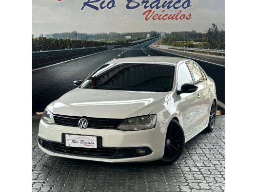 VOLKSWAGEN - JETTA - 2011/2011 - Branca - R$ 59.900,00