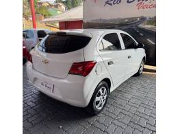 CHEVROLET - ONIX - 2020/2020 - Branca - R$ 57.900,00