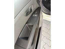 FIAT - PUNTO - 2011/2012 - Branca - R$ 38.900,00