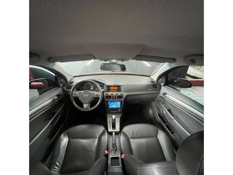 CHEVROLET - VECTRA - 2008/2009 - Vermelha - R$ 40.900,00