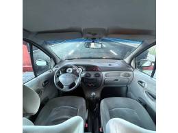 RENAULT - SCÉNIC - 2009/2010 - Branca - R$ 24.900,00