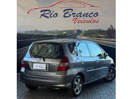 HONDA - FIT - 2006/2007 - Cinza - R$ 32.900,00