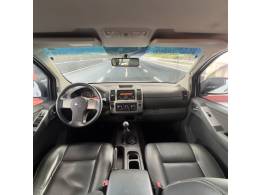 NISSAN - FRONTIER - 2014/2014 - Branca - R$ 87.900,00