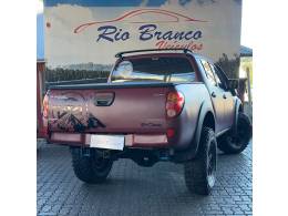 MITSUBISHI - L200 TRITON - 2010/2010 - Vermelha - R$ 109.900,00