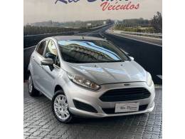 FORD - FIESTA - 2014/2015 - Prata - R$ 43.900,00