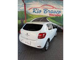RENAULT - SANDERO - 2020/2020 - Branca - R$ 46.900,00