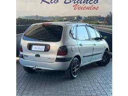 RENAULT - SCÉNIC - 2000/2001 - Prata - R$ 16.900,00