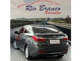 HYUNDAI - HB20S - 2013/2014 - Cinza - R$ 51.900,00