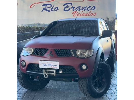 MITSUBISHI - L200 TRITON - 2010/2010 - Vinho - R$ 109.900,00