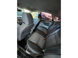 FORD - FOCUS - 2010/2011 - Preta - R$ 37.900,00