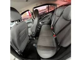 FIAT - CRONOS - 2018/2019 - Branca - R$ 59.900,00