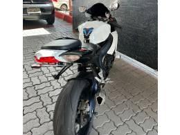 SUZUKI - GSXR - 2012/2012 - Branca - R$ 41.900,00