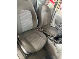 FIAT - PUNTO - 2011/2012 - Branca - R$ 38.900,00